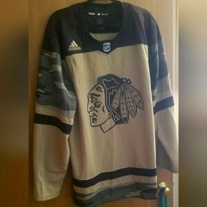 Chicago Blackhawks salute to service Adidas Jersey sz 56